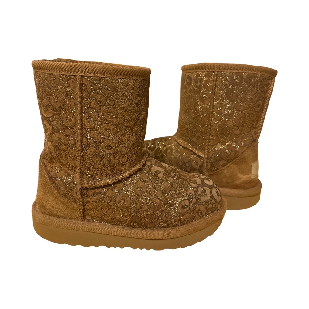 UGG Girls Classic II Leopard Glitter Boots